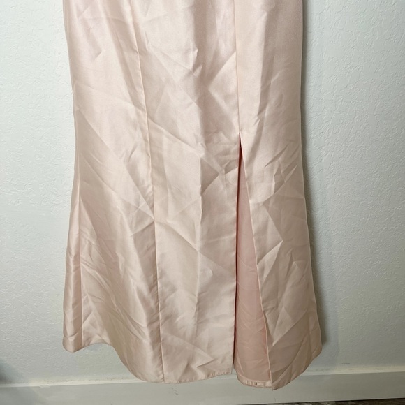 Alfred Sung Satin twill halter neck gown - Picture 4 of 9